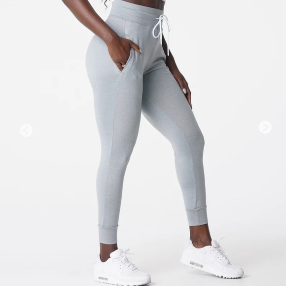 NVGTN joggers size small - Picture 5 of 9